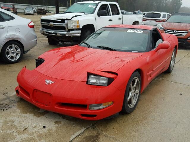 1G1YY22G735129029 - 2003 CHEVROLET CORVETTE RED photo 2