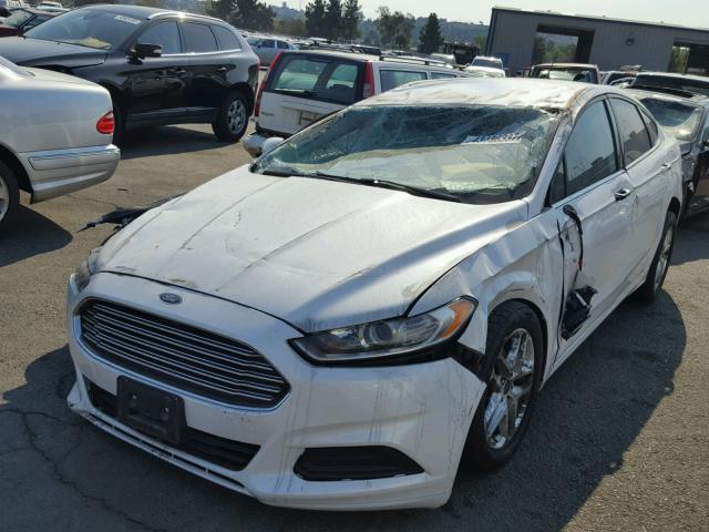 3FA6P0HD3ER143695 - 2014 FORD FUSION SE WHITE photo 2