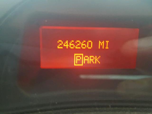 2G2WP522251261616 - 2005 PONTIAC GRAND PRIX GRAY photo 8