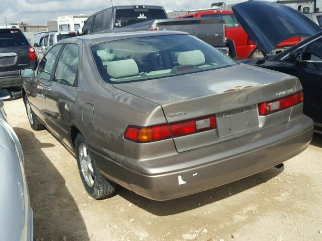 4T1BG22K1XU468395 - 1999 TOYOTA CAMRY TAN photo 3