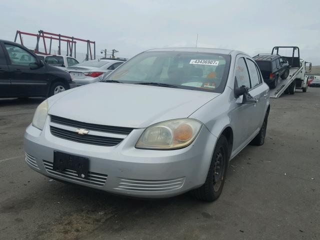 1G1AK55F067656717 - 2006 CHEVROLET COBALT LS SILVER photo 2