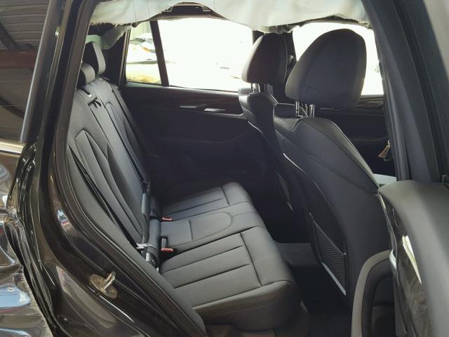 5UXTR7C57KLA48309 - 2019 BMW X3 SDRIVE3 GRAY photo 6