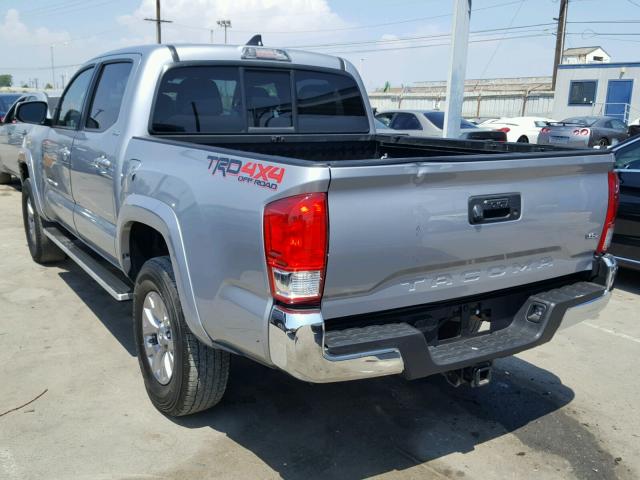 5TFAZ5CN3HX032314 - 2017 TOYOTA TACOMA DOU SILVER photo 3