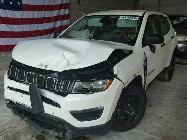 3C4NJDAB6JT230852 - 2018 JEEP COMPASS SP 白色 照片 2