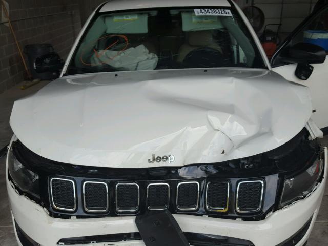 3C4NJDAB6JT230852 - 2018 JEEP COMPASS SP 白色 照片 7
