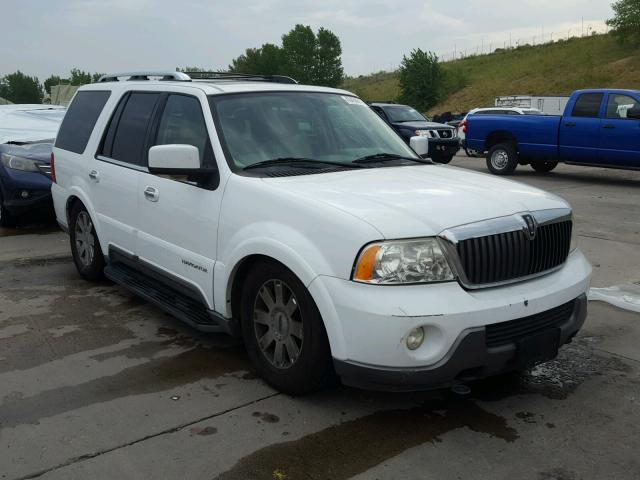 5LMFU28R84LJ32403 - 2004 LINCOLN NAVIGATOR Weiß Foto 1