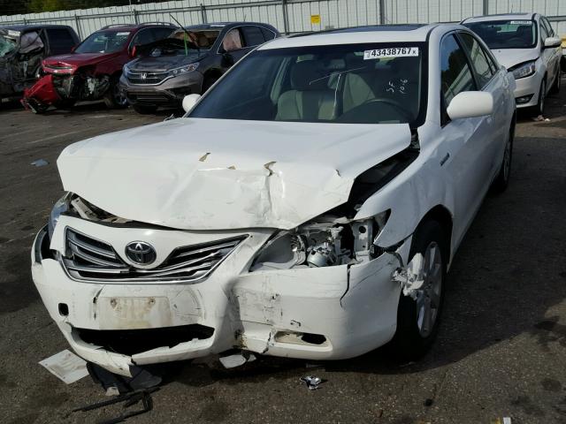 JTNBB46K493053066 - 2009 TOYOTA CAMRY WHITE photo 2