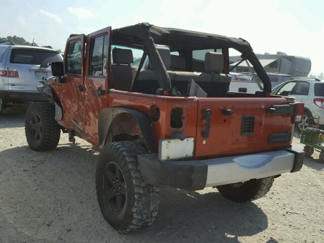 1J4GA591X9L761449 - 2009 JEEP WRANGLER U ORANGE photo 3