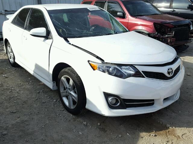 4T1BF1FK9EU412399 - 2014 TOYOTA CAMRY L WHITE photo 1