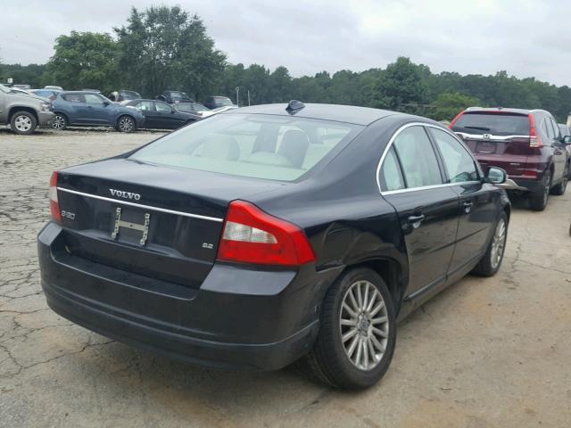 YV1AS982681080557 - 2008 VOLVO S80 3.2 BLACK photo 4