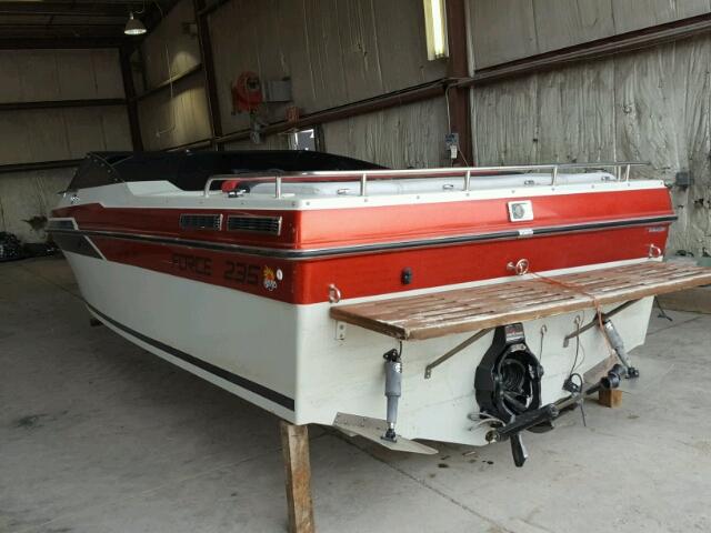 AGCQ3326C888 - 1988 BAJA BOAT RED photo 4