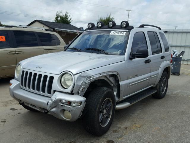 1J4GK38K72W351546 - 2002 JEEP LIBERTY RE SILVER photo 2