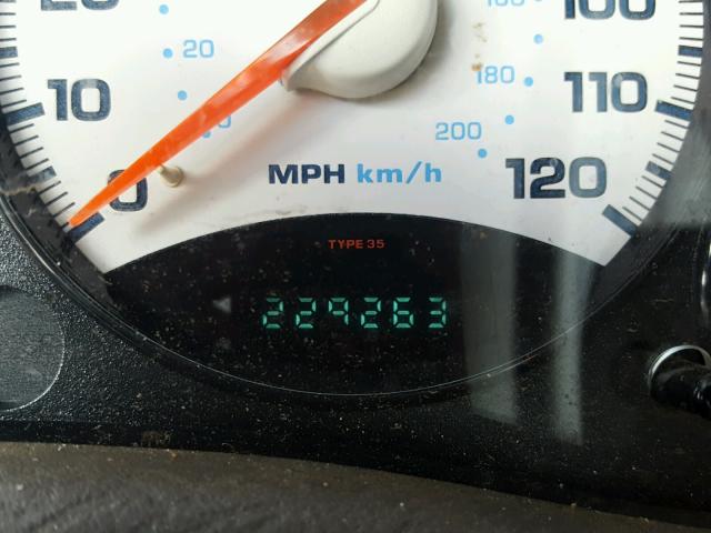 1J4GK38K72W351546 - 2002 JEEP LIBERTY RE SILVER photo 8