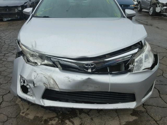 4T4BF1FK6CR267955 - 2012 TOYOTA CAMRY BASE SILVER photo 9