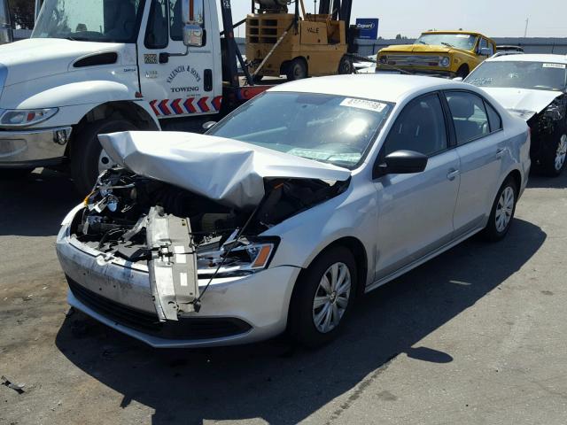 3VW2K7AJ0EM410706 - 2014 VOLKSWAGEN JETTA BASE 银色 照片 2