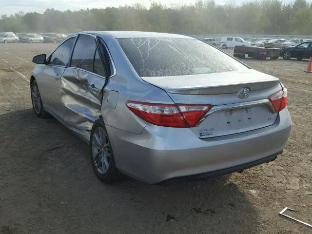 4T1BF1FK4FU877657 - 2015 TOYOTA CAMRY LE SILVER photo 3