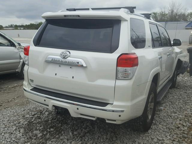 JTEBU5JR5C5104624 - 2012 TOYOTA 4RUNNER SR WHITE photo 4