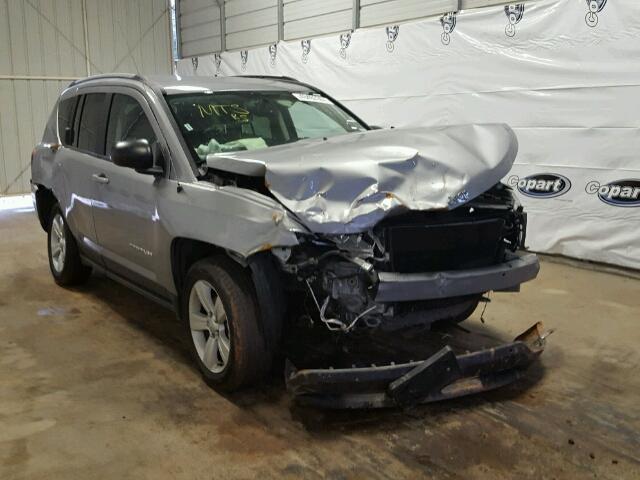 1C4NJCBA6GD621319 - 2016 JEEP COMPASS GRAY photo 9