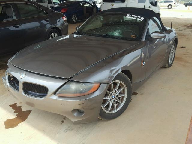 4USBT33493LS43237 - 2003 BMW Z4 2.5 GRAY photo 2