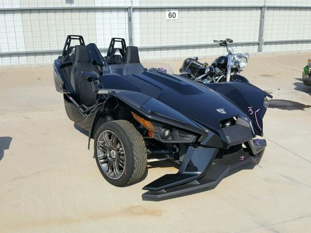 57XAASFA4H8122393 - 2017 POLARIS SLINGSHOT BLACK photo 1