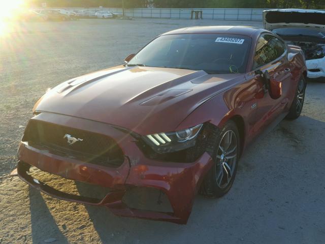 1FA6P8CF8F5304716 - 2015 FORD MUSTANG RED photo 2
