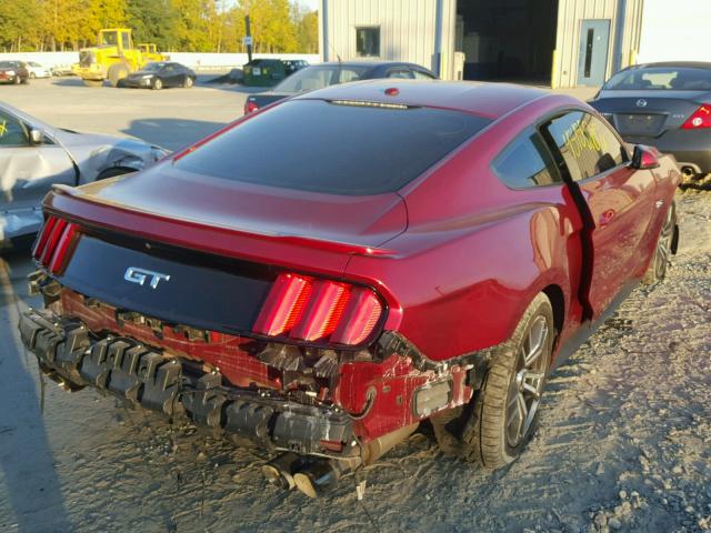 1FA6P8CF8F5304716 - 2015 FORD MUSTANG RED photo 4