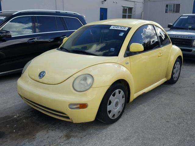 3VWBA21C3XM457237 - 1999 VOLKSWAGEN NEW BEETLE ყვითელი ფოტო 2