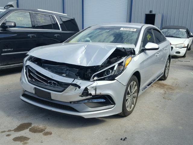 5NPE34AF7HH494962 - 2017 HYUNDAI SONATA SPO SILVER photo 2