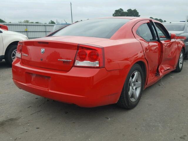 2B3CA4CD2AH147063 - 2010 DODGE CHARGER RED photo 4