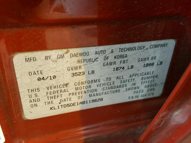 KL1TD5DE1AB119628 - 2010 CHEVROLET AVEO LS RED photo 10