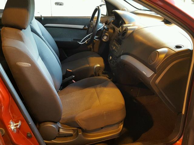 KL1TD5DE1AB119628 - 2010 CHEVROLET AVEO LS RED photo 5