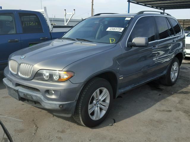 5UXFB53516LV20965 - 2006 BMW X5 4.4I BLUE photo 2