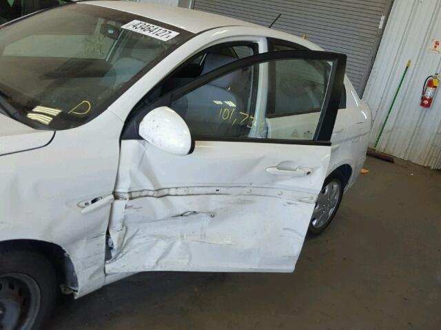 KMHCN46C29U321370 - 2009 HYUNDAI ACCENT GLS WHITE photo 9