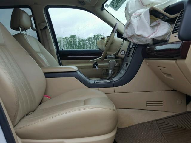 5LMEU68H85ZJ20423 - 2005 LINCOLN AVIATOR 白色 照片 5