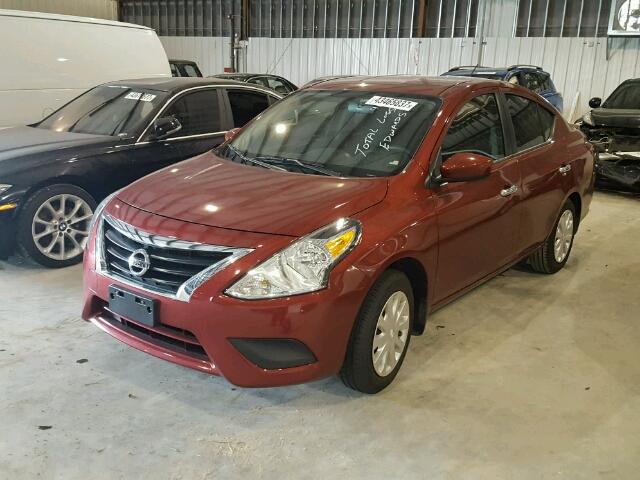 3N1CN7AP9GL901175 - 2016 NISSAN VERSA RED photo 2