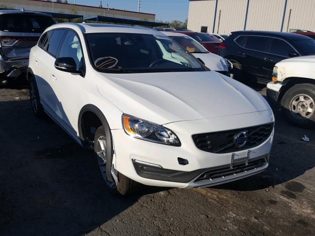 YV440MWK7J2054139 - 2018 VOLVO V60 CROSS WHITE photo 1