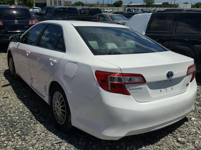 4T1BD1FK1CU005213 - 2012 TOYOTA CAMRY HYBR 白色 照片 3