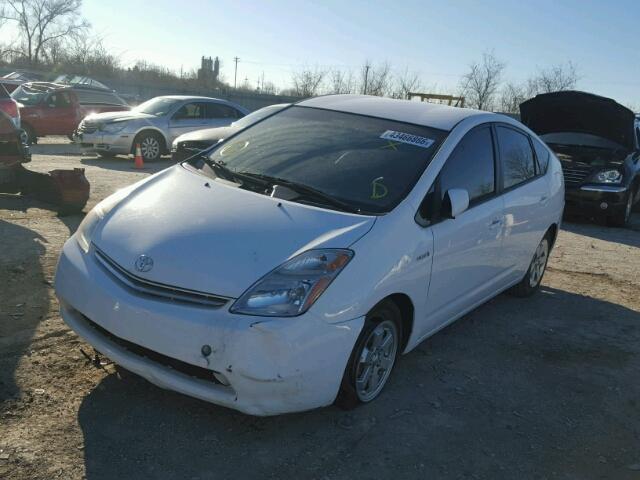 JTDKB20U187792308 - 2008 TOYOTA PRIUS WHITE photo 2