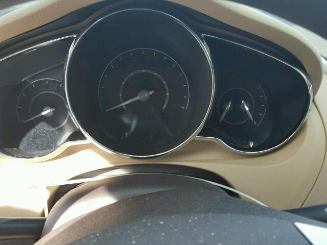 1G1ZB5E18BF330929 - 2011 CHEVROLET MALIBU LS GOLD photo 8