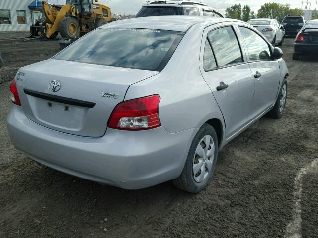 JTDBT923781204392 - 2008 TOYOTA YARIS SILVER photo 4