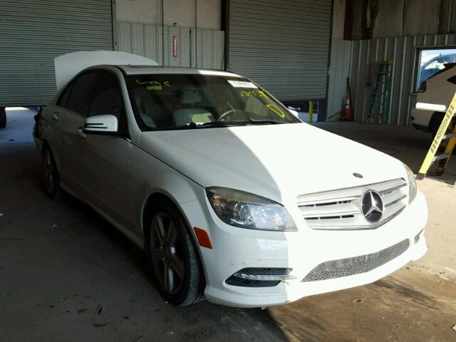 WDDGF5EB6BA444149 - 2011 MERCEDES-BENZ C 300 WHITE photo 1