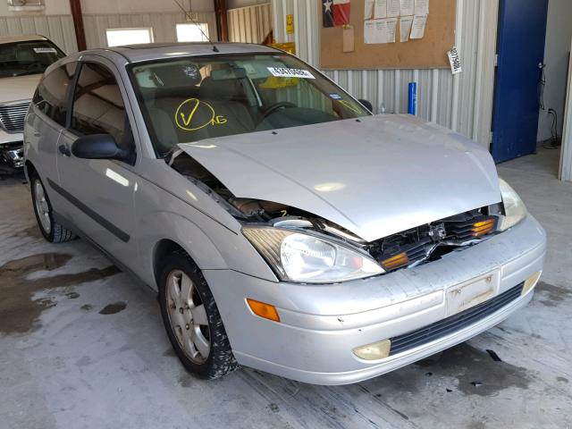 3FAFP31391R250926 - 2001 FORD FOCUS ZX3 WHITE photo 1