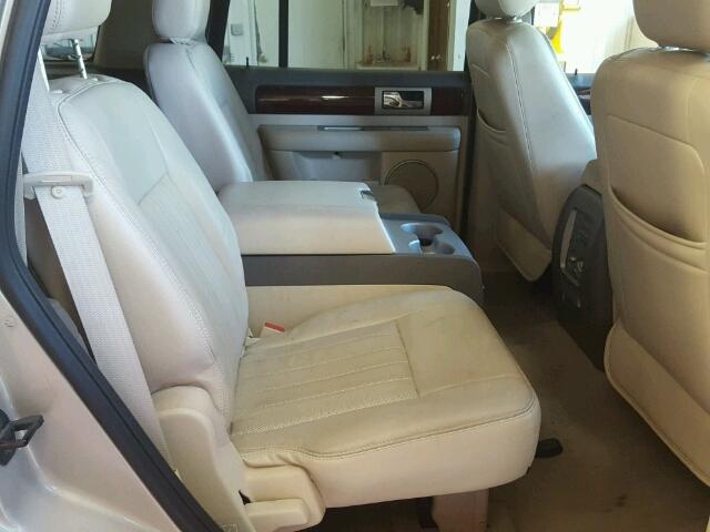 5LMFU28R14LJ41251 - 2004 LINCOLN NAVIGATOR 棕色 照片 6