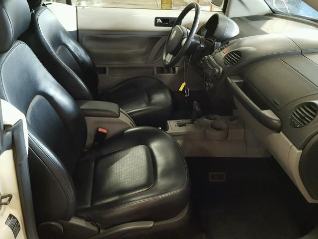 3VWCM31Y85M357869 - 2005 VOLKSWAGEN NEW BEETLE თაფლისფერი ფოტო 5