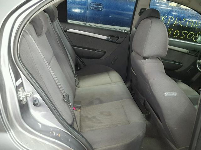 KL1TD56E99B309590 - 2009 CHEVROLET AVEO LS GRAY photo 6