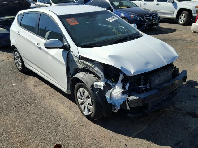 KMHCT5AE5FU204642 - 2015 HYUNDAI ACCENT GS WHITE photo 1