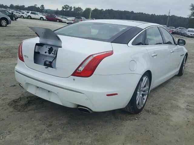 SAJWA2GB6CLV25515 - 2012 JAGUAR XJL BASE WHITE photo 4