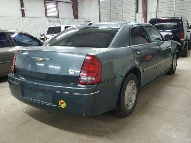 2C3LA53G96H138287 - 2006 CHRYSLER 300 TOURIN BLUE photo 4