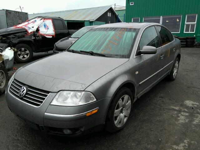 WVWTH63B73P348363 - 2003 VOLKSWAGEN PASSAT GLX GRAY photo 2