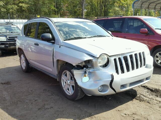 1J8FT47W27D171542 - 2007 JEEP COMPASS SILVER photo 1